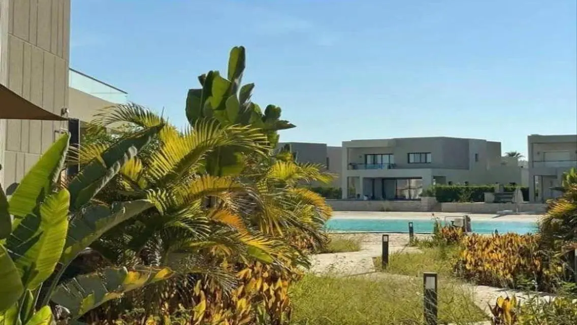 standalone for sale in Azha Compound Fully finishe