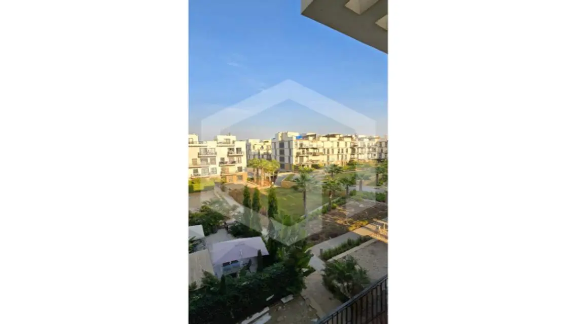 فيلا فاخرة مساحة 3000 متر للبيع