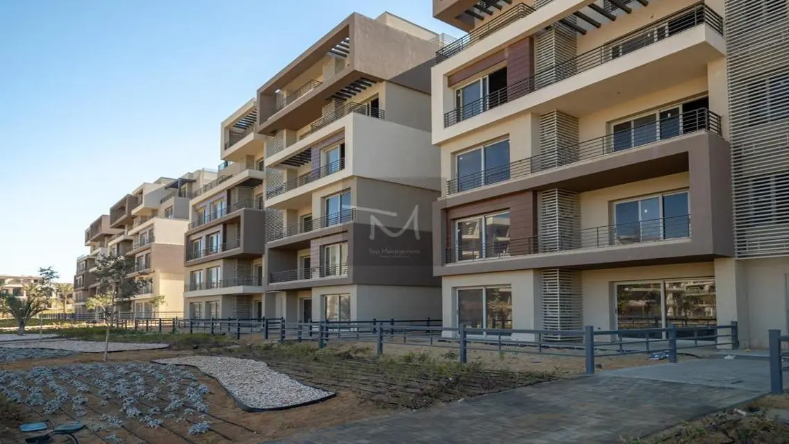 Fully Finished Apartment with Garden Palm Hills.