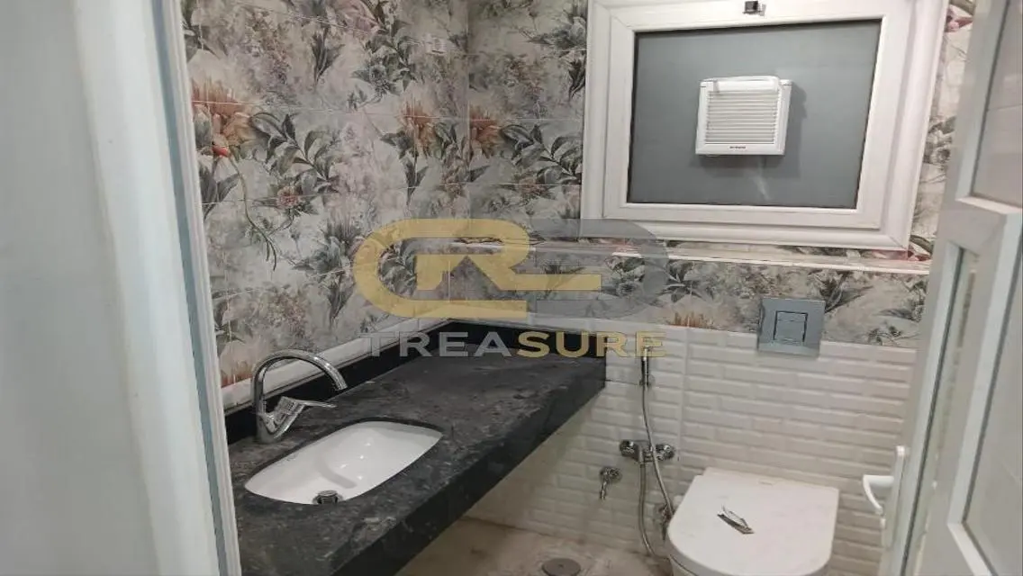 Stunning Apartment in TREASURE with 1623 sqm