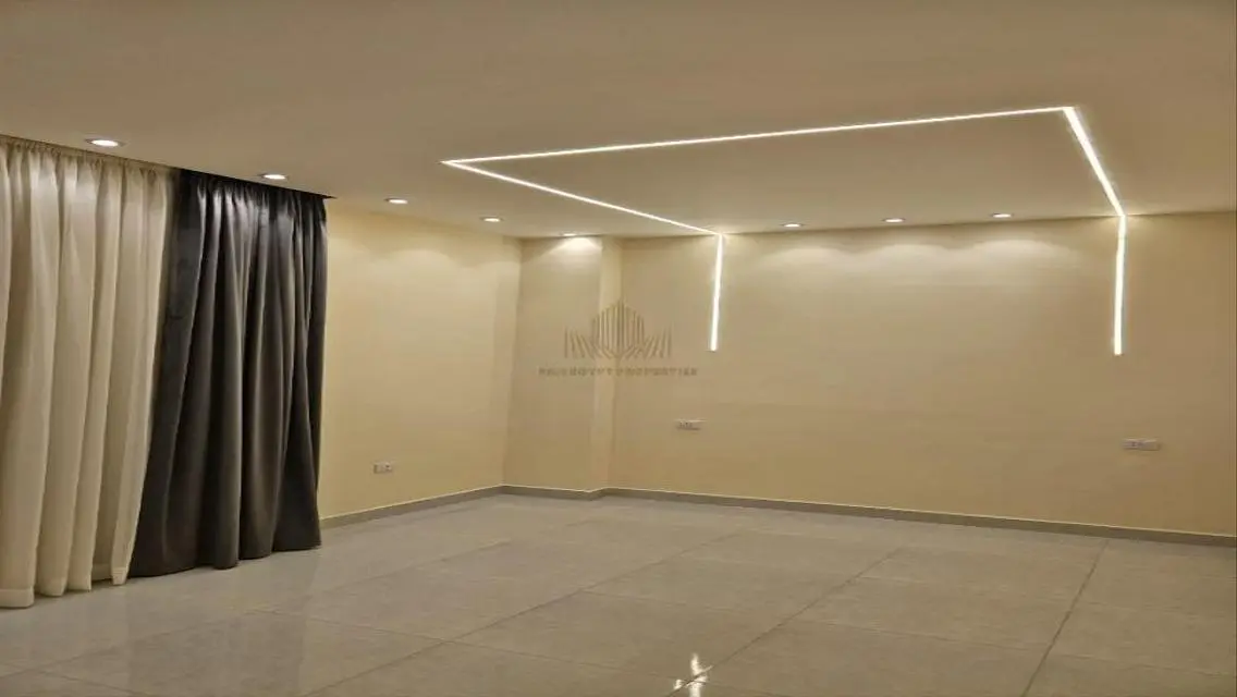 5 دقايق من محور جمال عبد الناصر