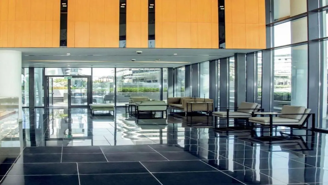 Finished office +ACs ready to move in the Polygon