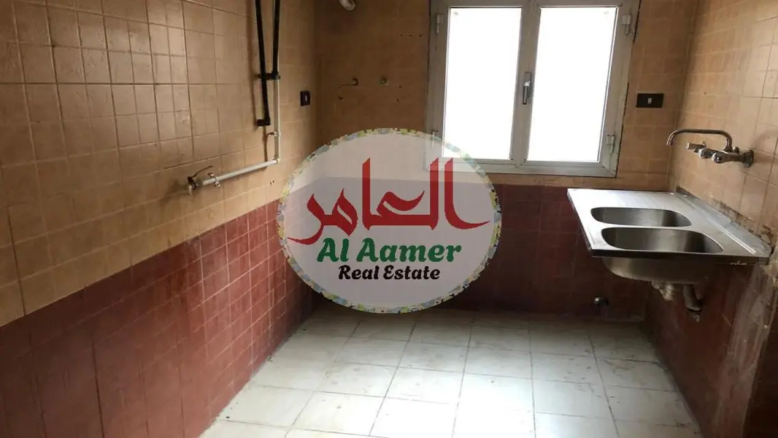 فيلا فاخرة للبيع - 150 متر مربع