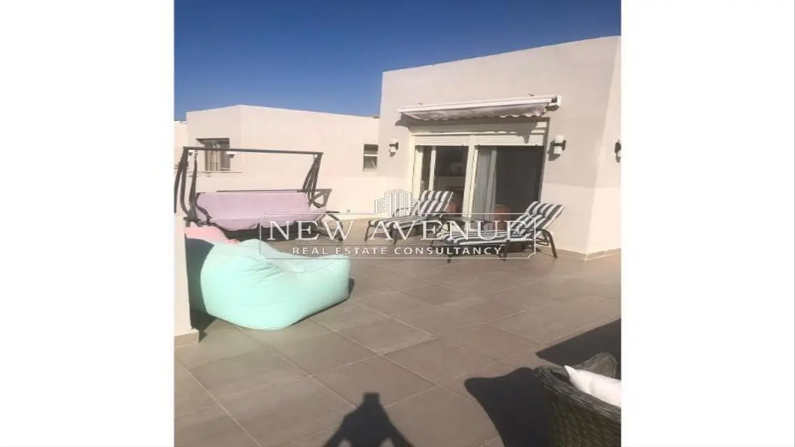 شاليه بالروف مفروش بالكامل في هاسيندا باي