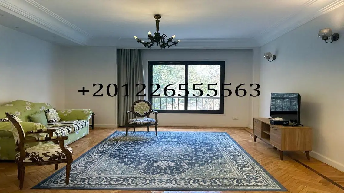 Luxury Apartment Overlooking Lakes and Main Landmark in Prime Location