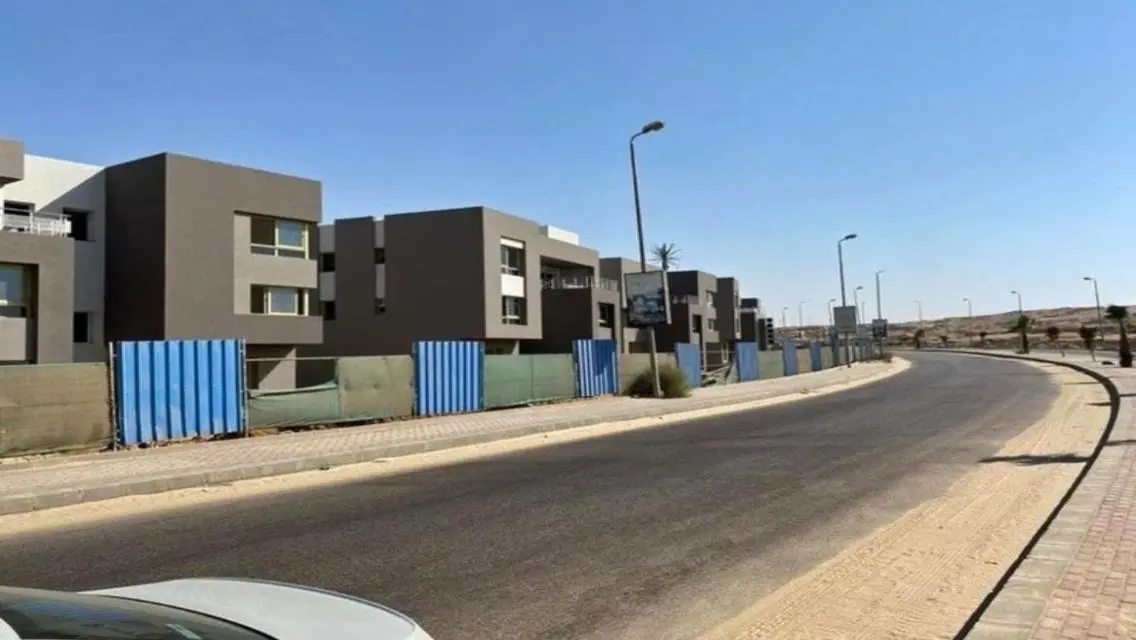 Spacious Apartment with Premium Amenities