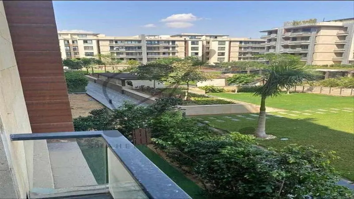 Luxurious Apartment for Sale in AZAD-34