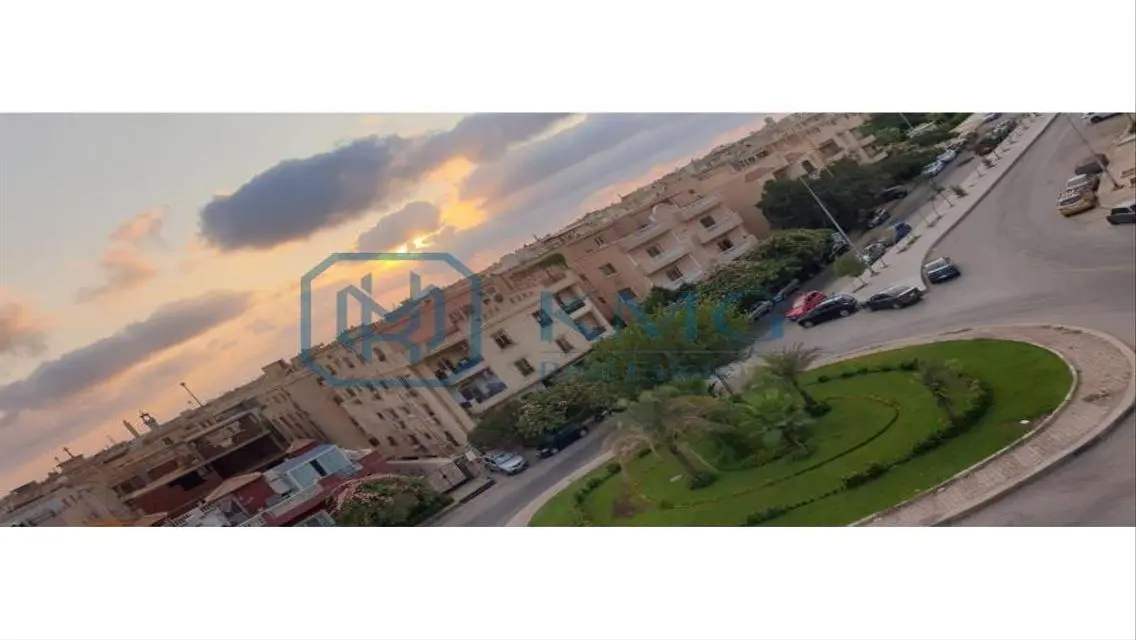 شقة فاخرة للبيع بمساحة 260 متر