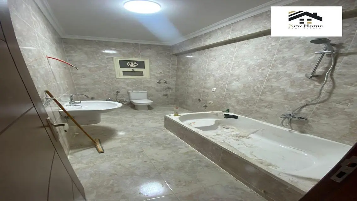 Luxury 3-Bedroom Home for 17000 EGP