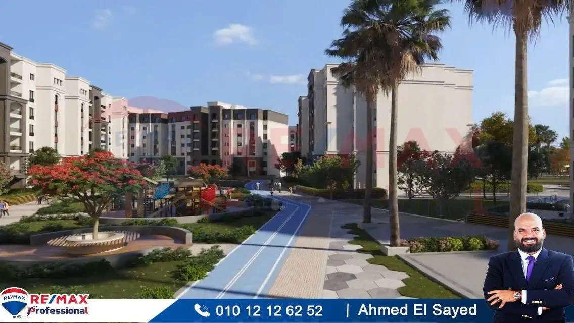 شقة مريحة للبيع مع شرفة في موقع متميز