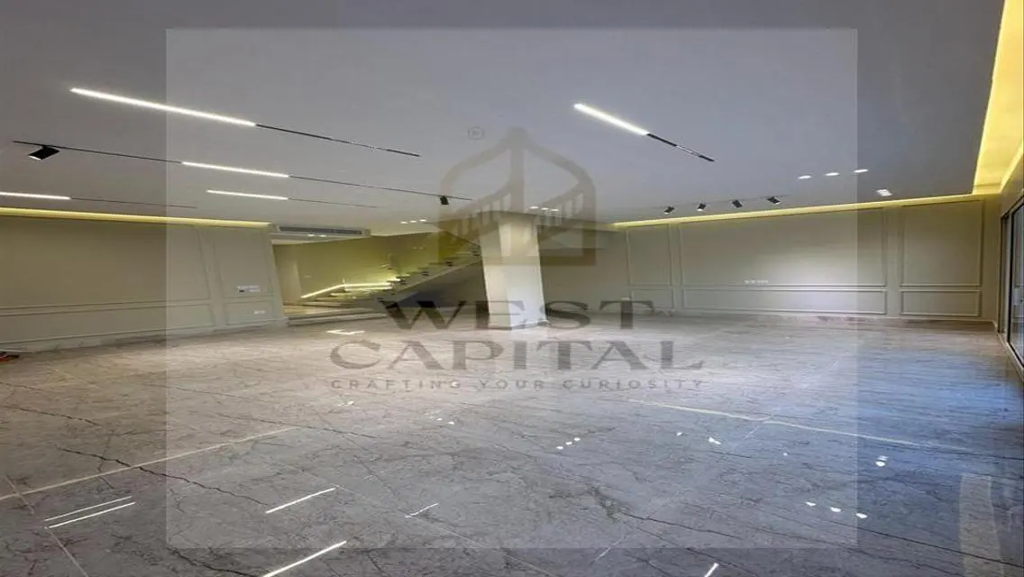 Middle town house super lux for sale at palm hills