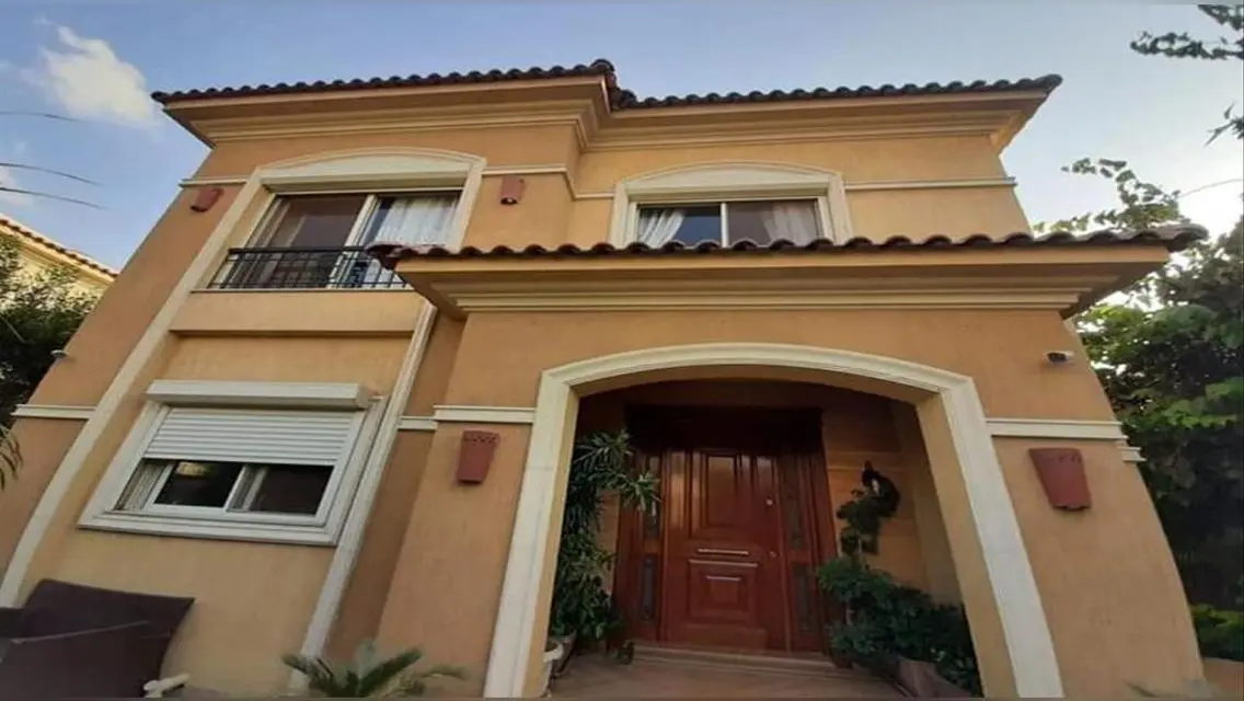Luxury Villa for Sale with Numerous Amenities