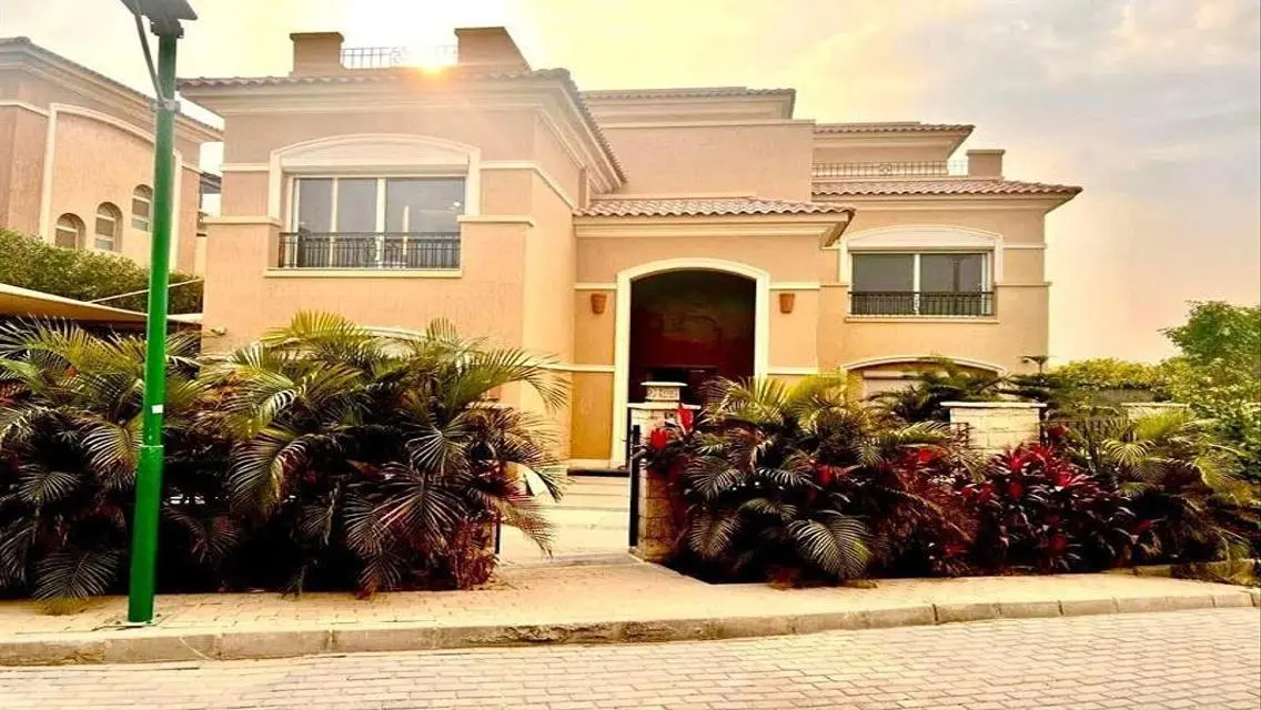 Luxury Villa for Sale with Numerous Amenities
