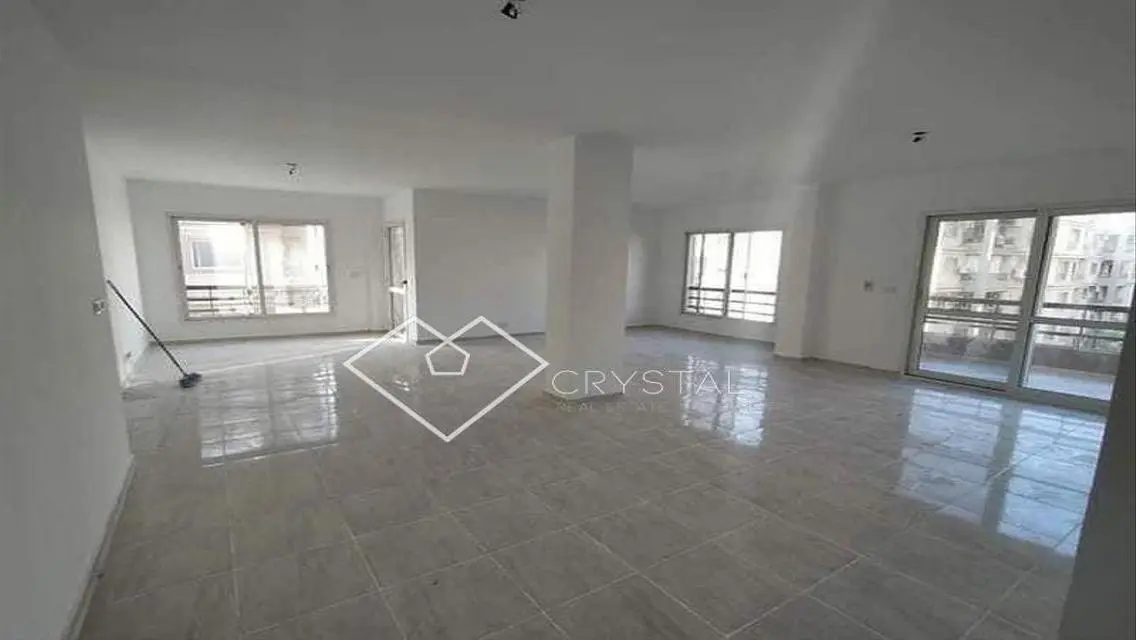Apartment for sale, 175m in Madinaty, installments