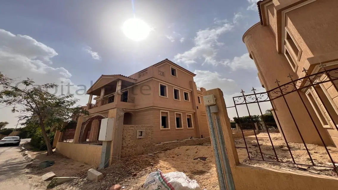 Standalone villa with best price &amp; location_ Maxim