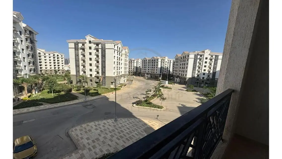 Resale, Finished, ready to move in Celia installme