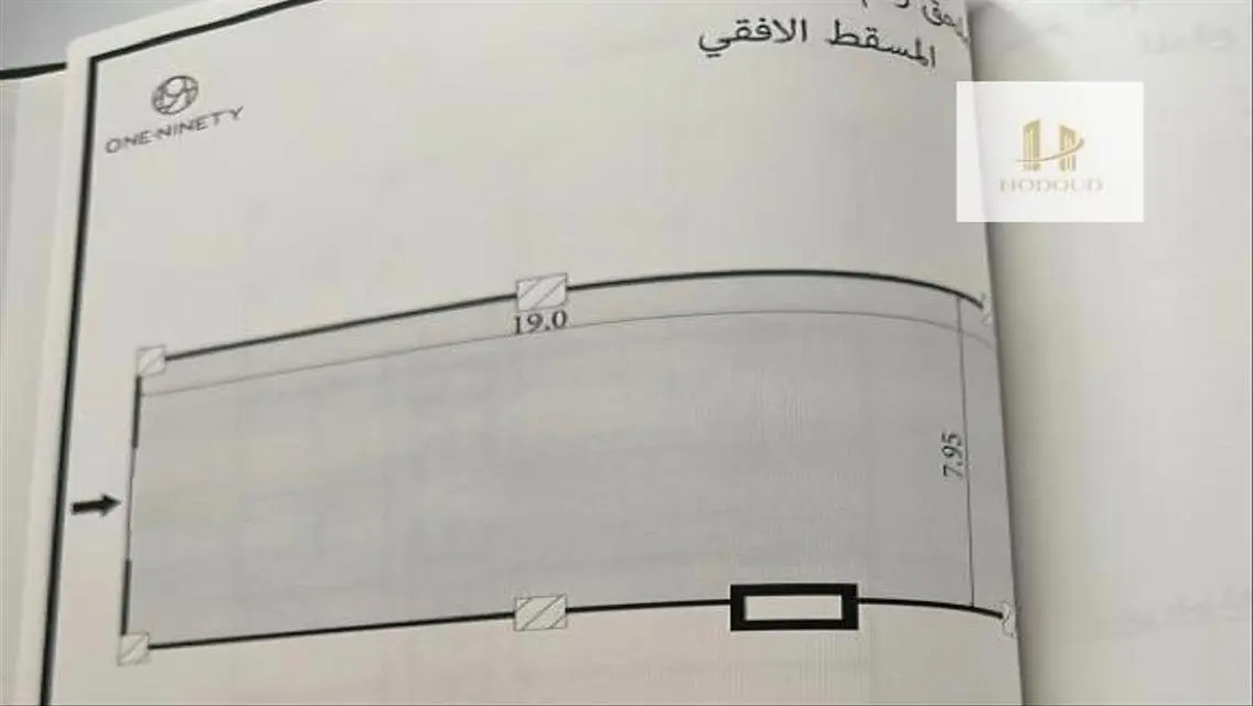 عقار فاخر بمساحة ممتازة للبيع