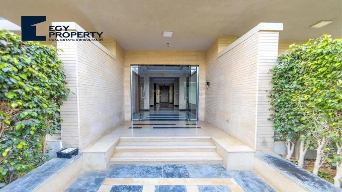 Apartment In Galleria Ready To Move Over 10 Years.