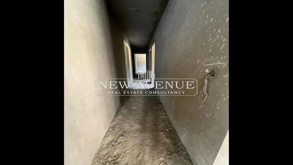Luxury Apartment for Sale with Spacious Garden