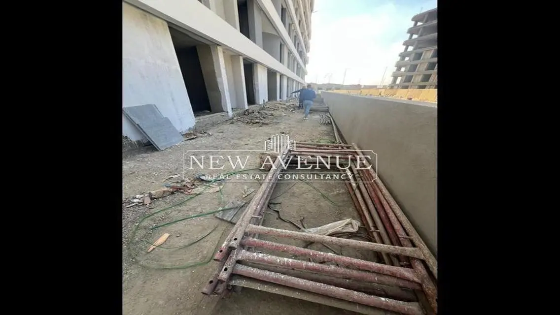 Luxury Apartment for Sale with Spacious Garden