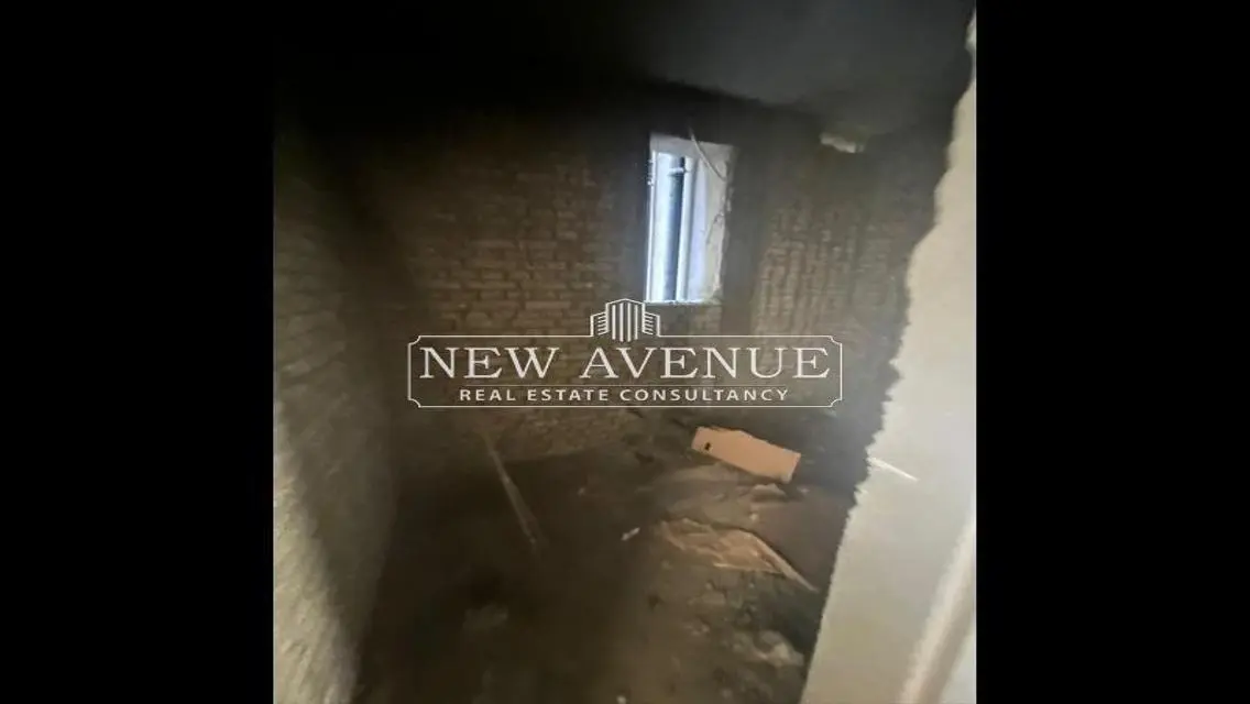 Luxury Apartment for Sale with Spacious Garden