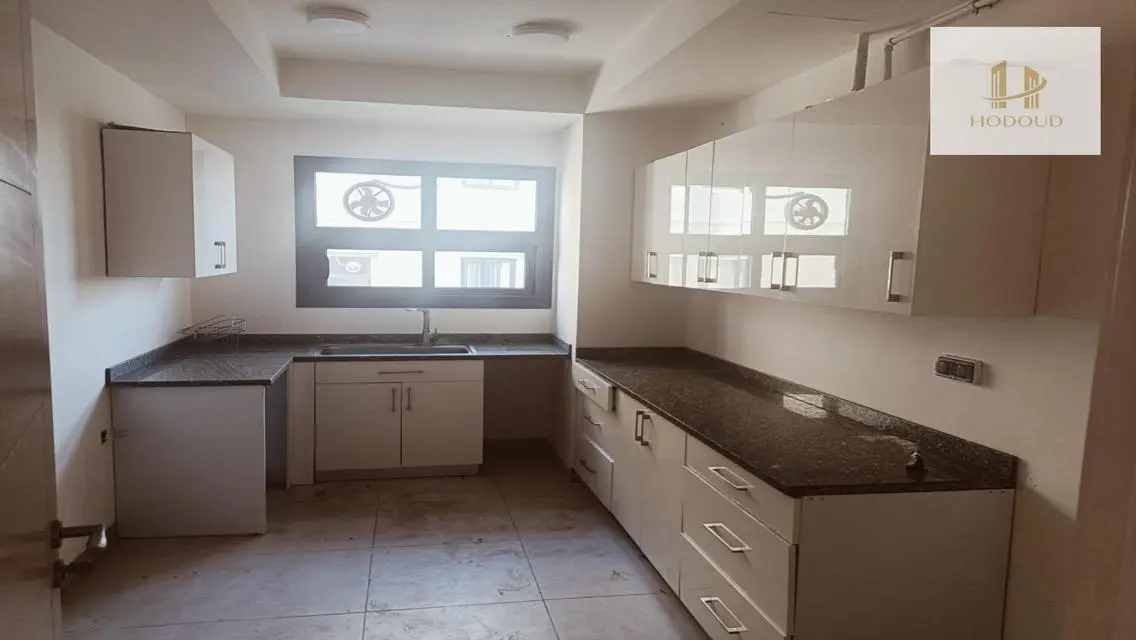 Luxury Apartment in Prime Location