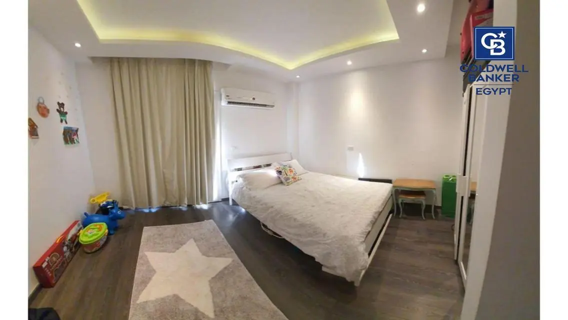 Luxury Residential Unit with Spectacular Views