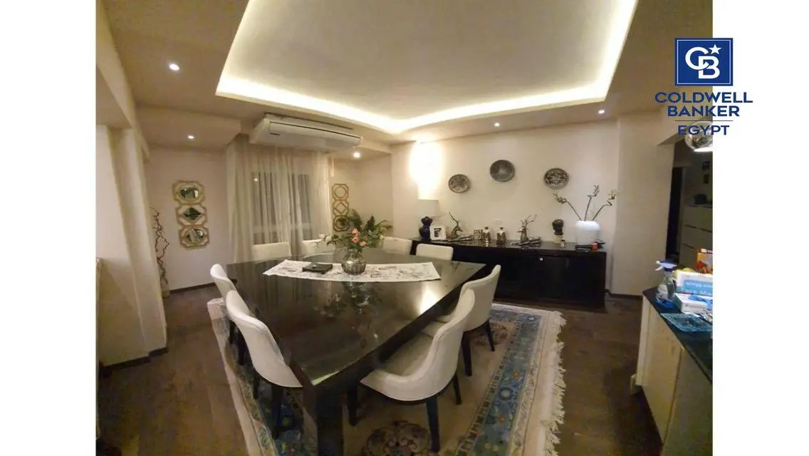 Luxury Residential Unit with Spectacular Views