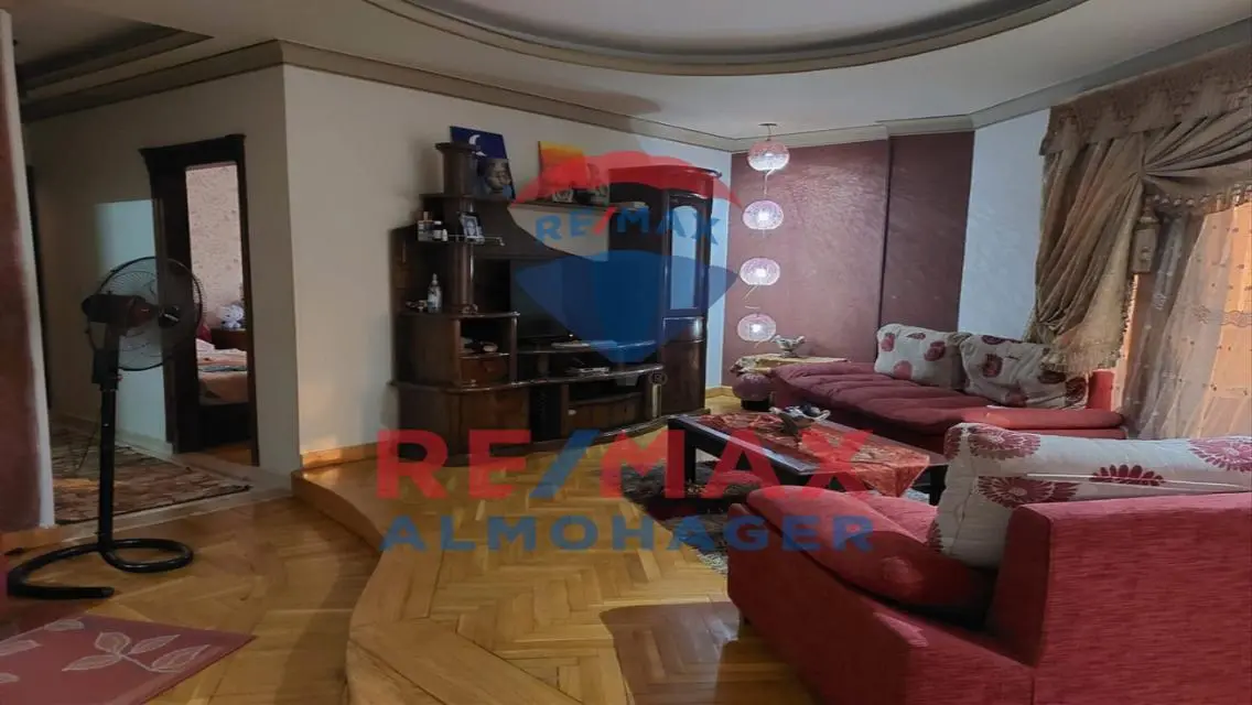 Stunning 140 sqm Apartment with Balcony and Security Guard