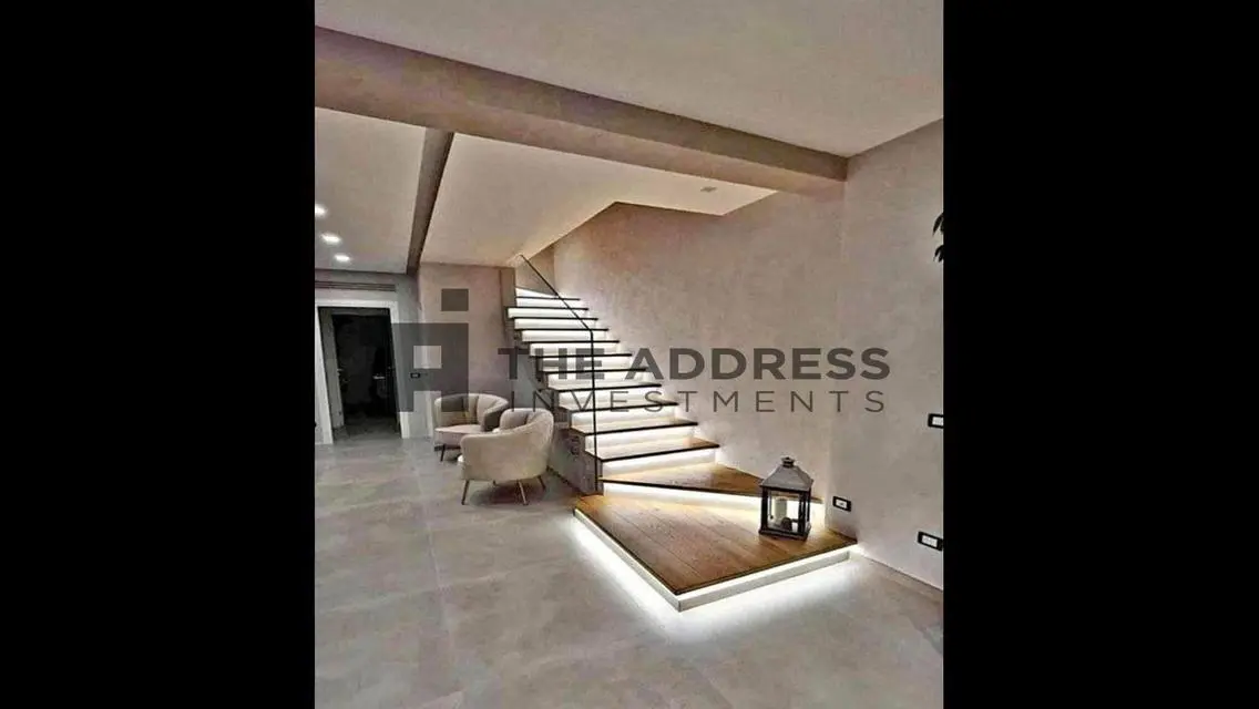 Luxurious penthouse RTM - 5% dp10 yrs installments
