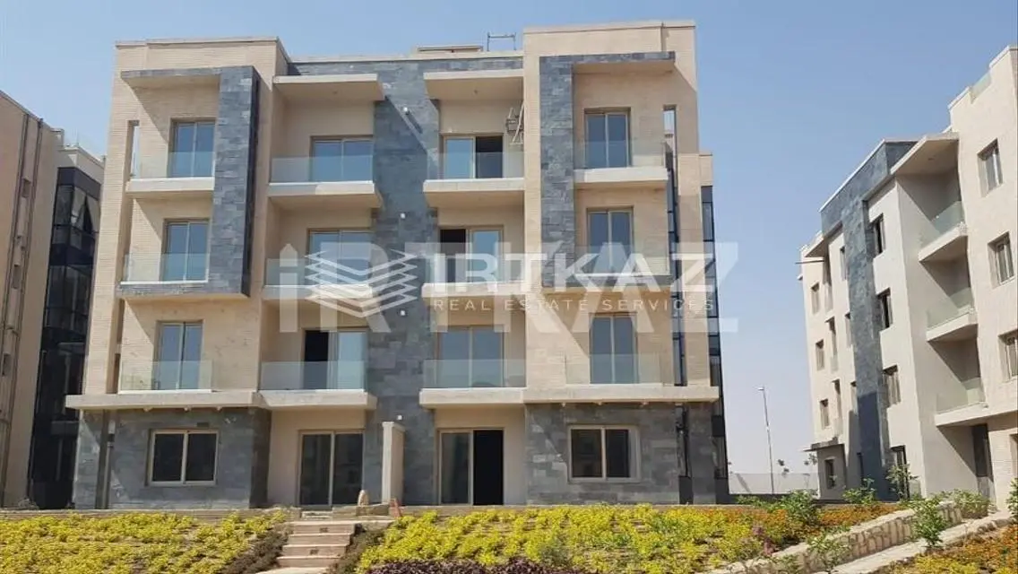 APT WITH lowest DP installments 10y-prime location
