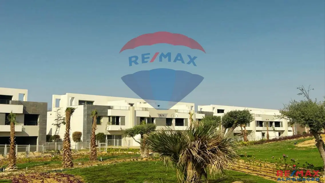 Luxury Villa for Sale with Spacious Features