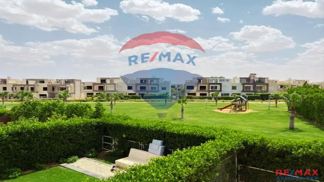 Luxury Villa for Sale with Spacious Features