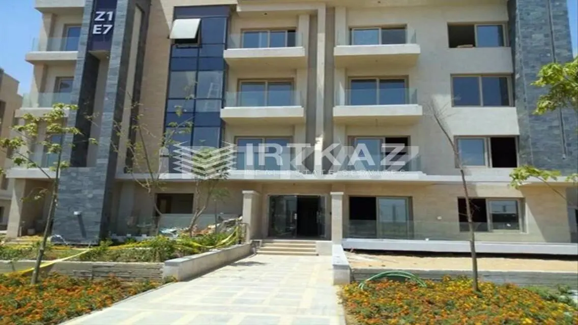 Luxury Art Gallery for Sale - 775 Square Meters