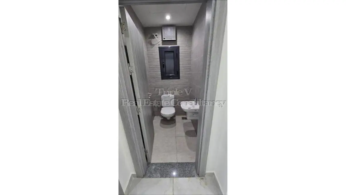 Luxury Apartment for Sale in the Heart of the City