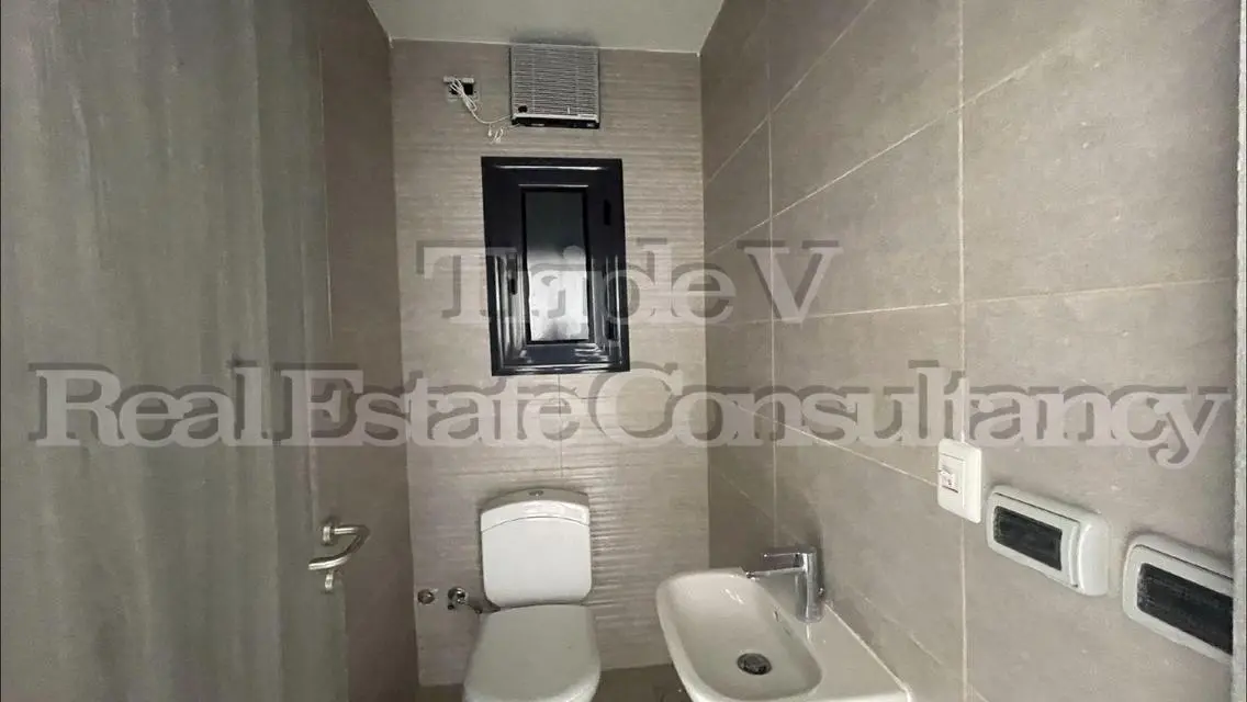 Luxury Apartment for Sale in the Heart of the City