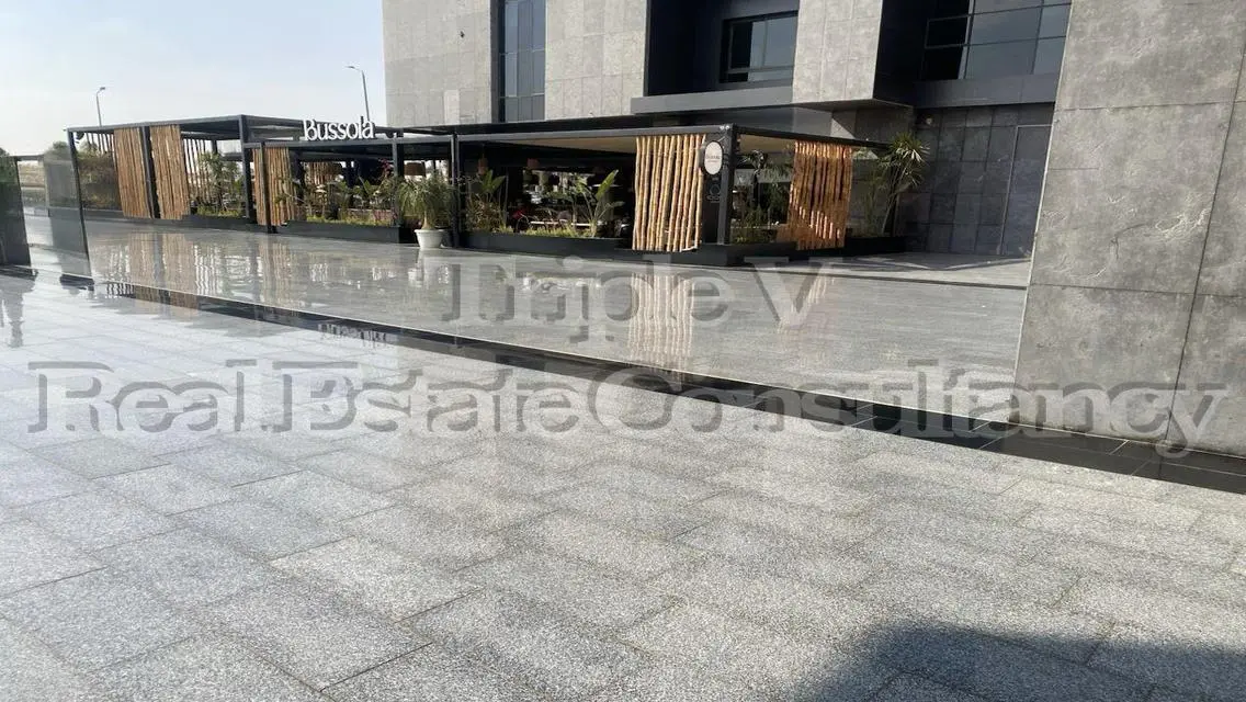 Luxury Apartment for Sale in the Heart of the City