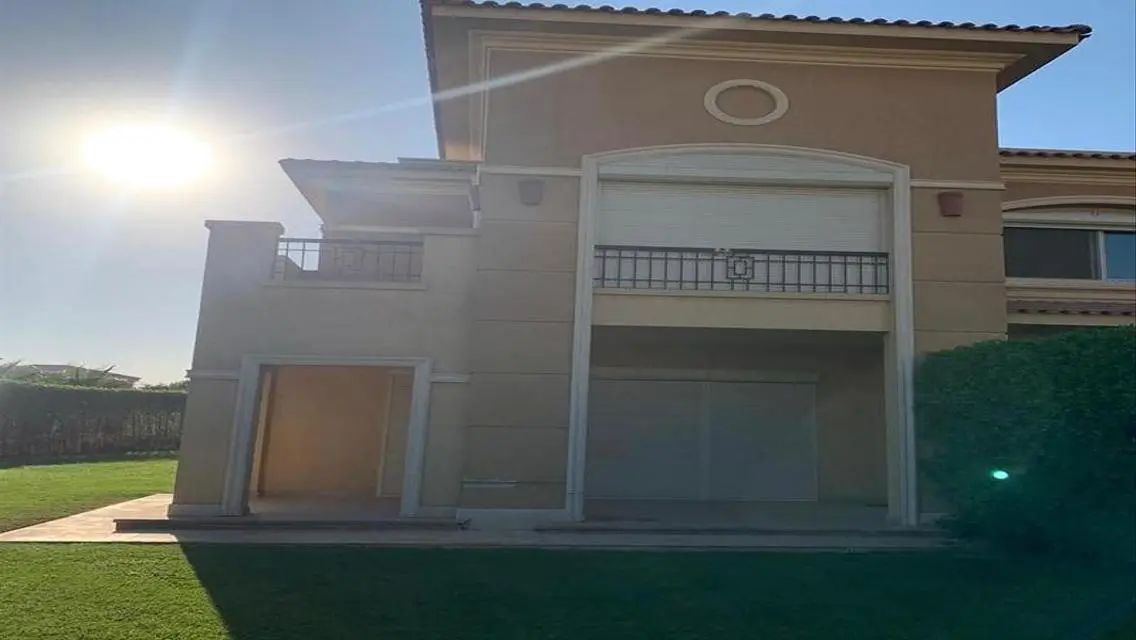 Villa for sale in Stone Park Compound New Cairo