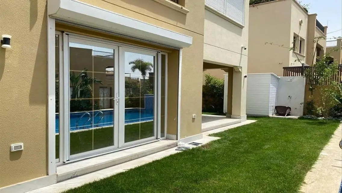 Villa for sale in Stone Park Compound New Cairo