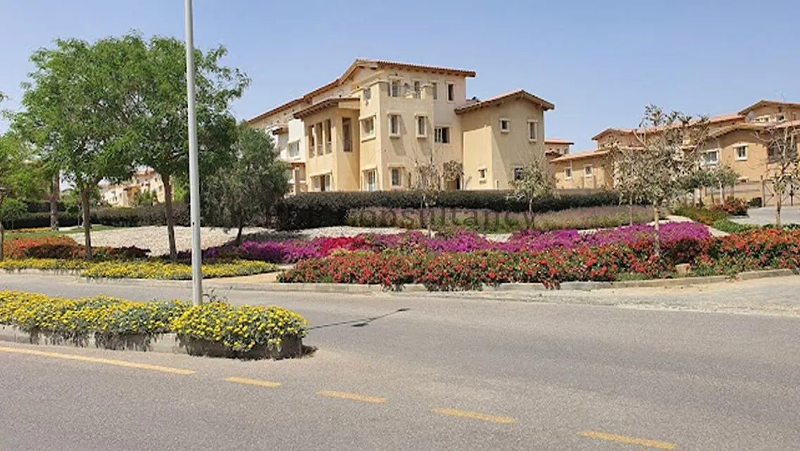 Stunning Villa for Sale in Hyde Park, New Cairo