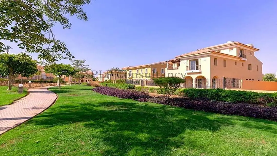 Stunning Villa for Sale in Hyde Park, New Cairo