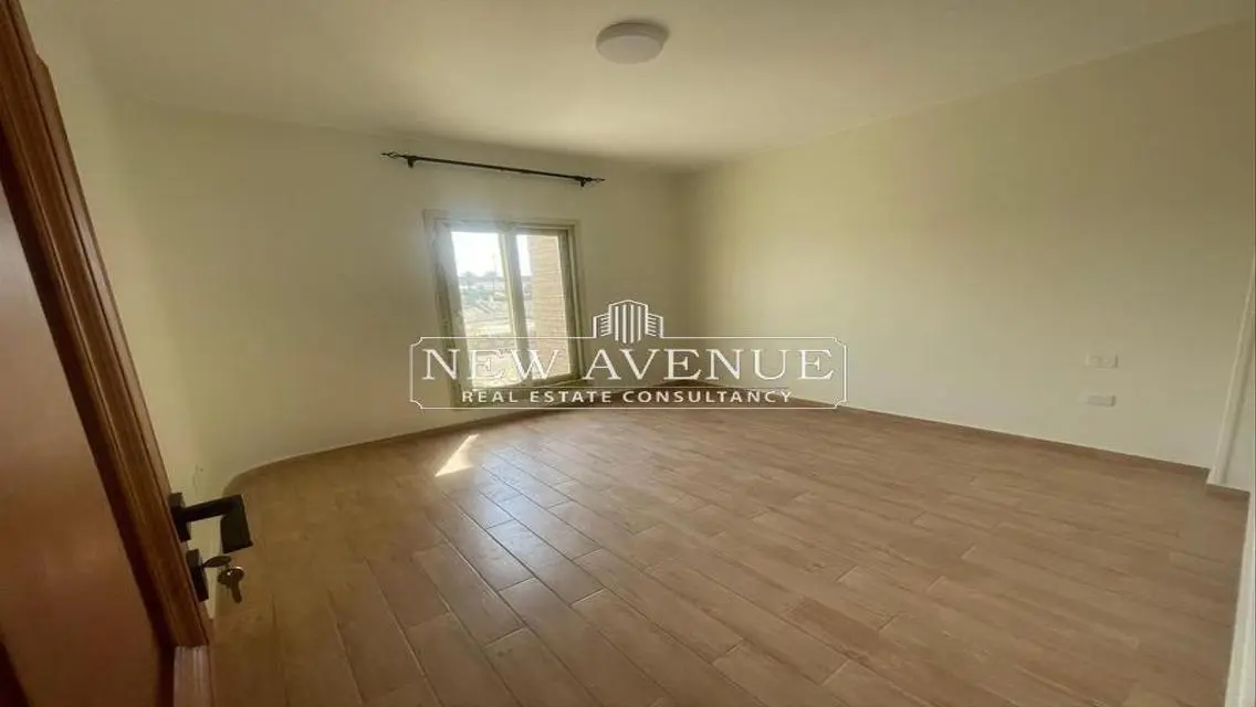 One Story Villa in Long Beach North Coast Kilo 86