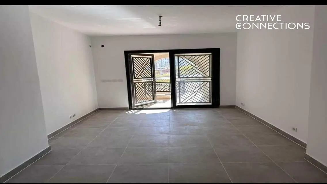 Studio for sale in an excellent location in the Ad