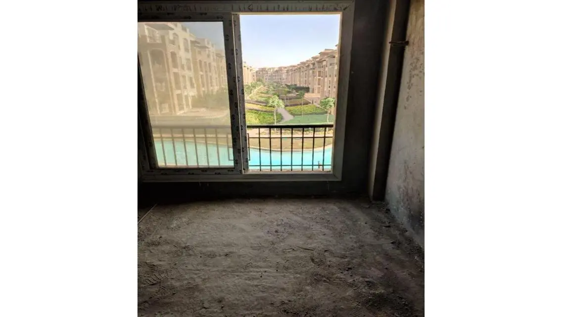 For sale apartment in Stone Residence, lagoon view