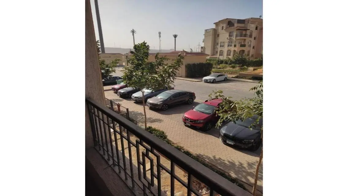 For sale apartment in Stone Residence, lagoon view