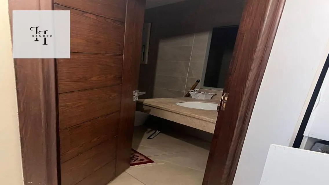 Luxury Apartment on Tabarak Avenue