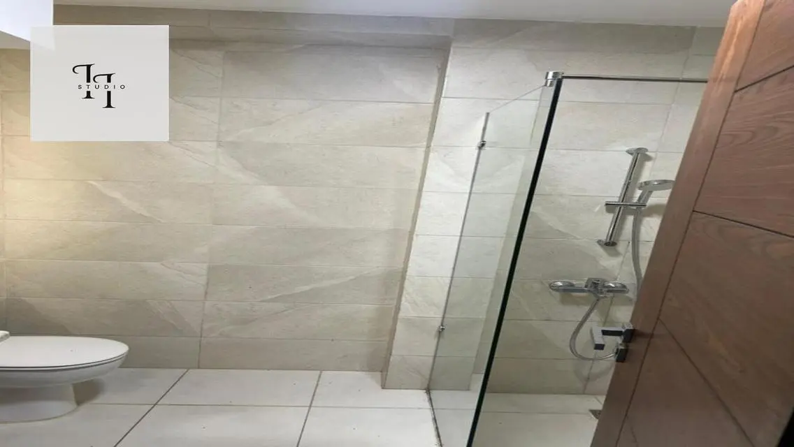 Luxury Apartment on Tabarak Avenue