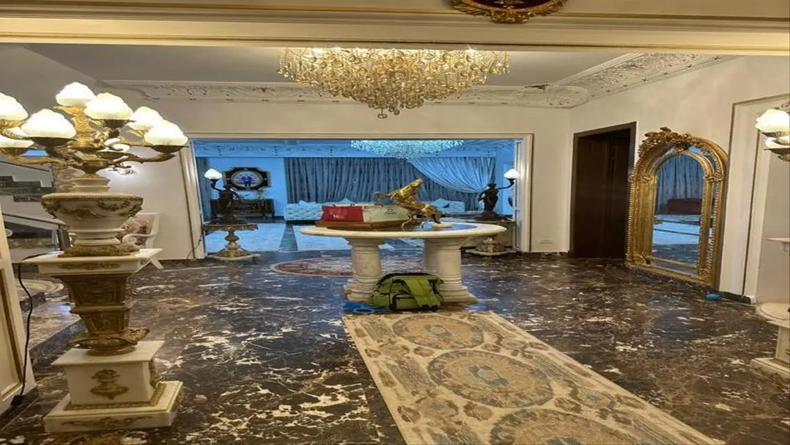 قصر للبيع بكمبوند جاردينيا اسبرنجز 1700م