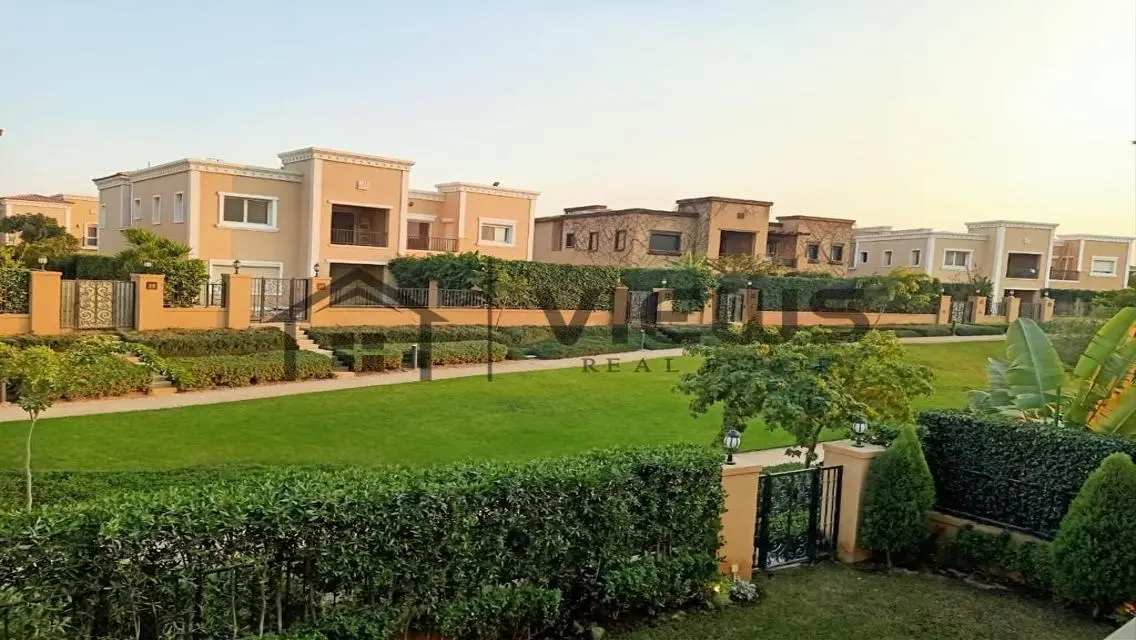 Luxury Apartment for Sale with Lake View