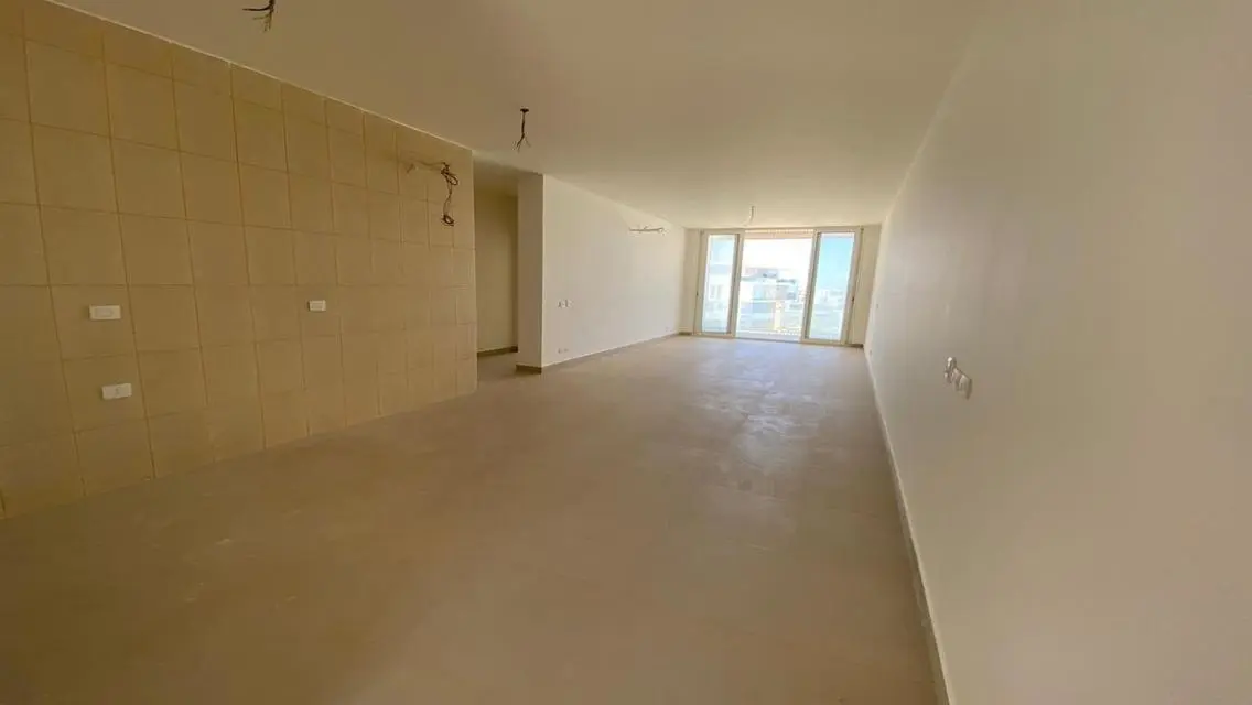 سيشيل الساحل الشمالي بنتهاوس للبيع متشطب بالكامل